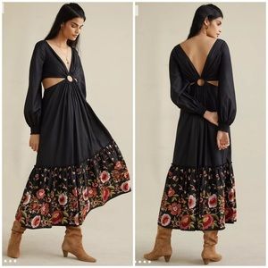 💋NEW Anthropologie Karolina cut out maxi dress